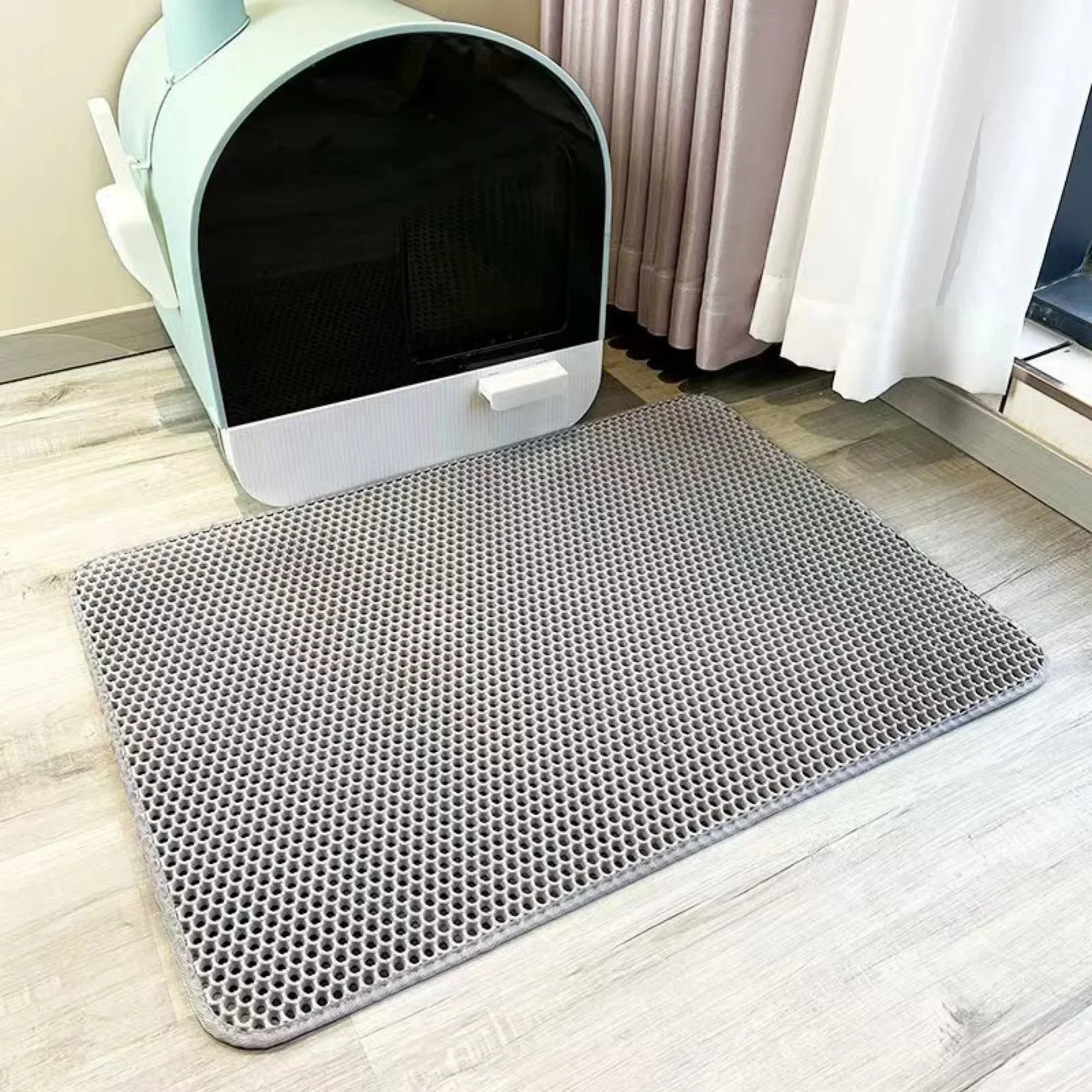 Waterproof Litter Mat for Easy Cleanup and Less Tracking