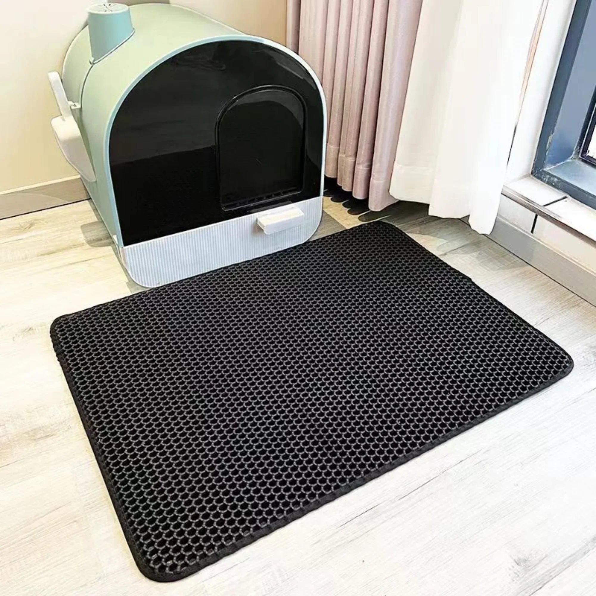 Waterproof Litter Mat for Easy Cleanup and Less Tracking