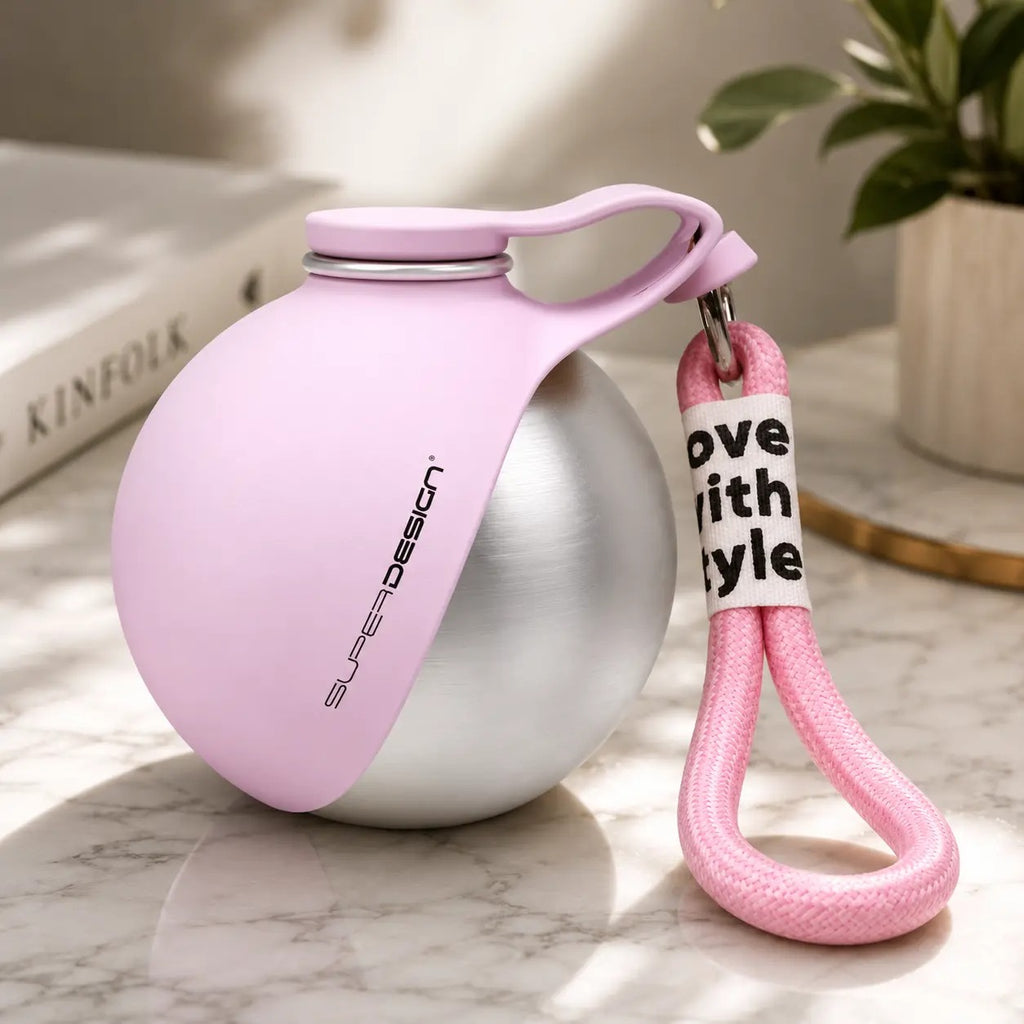 Sip & Go: The Leak-Proof Travel Bottle for Every Pet