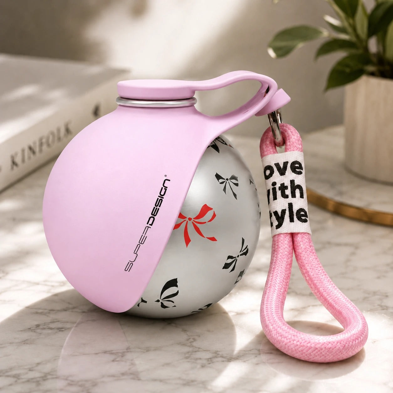 Sip & Go: The Leak-Proof Travel Bottle for Every Pet